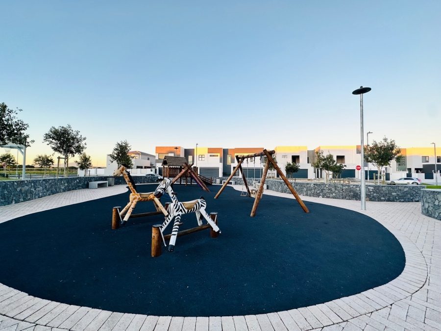 4 Bedroom Property for Sale in Sandown Western Cape